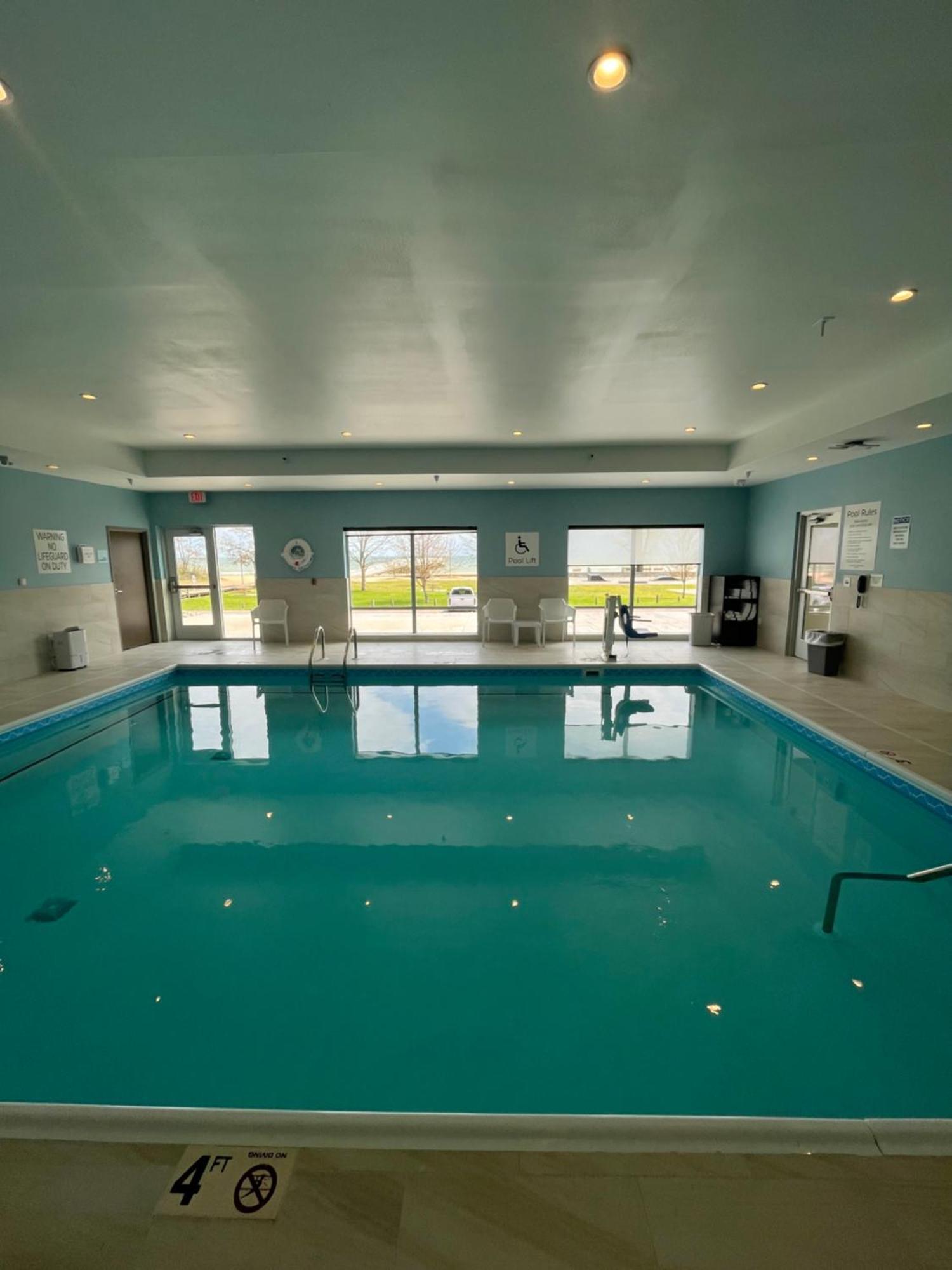 Holiday Inn Express & Suites Oscoda By Ihg Luaran gambar