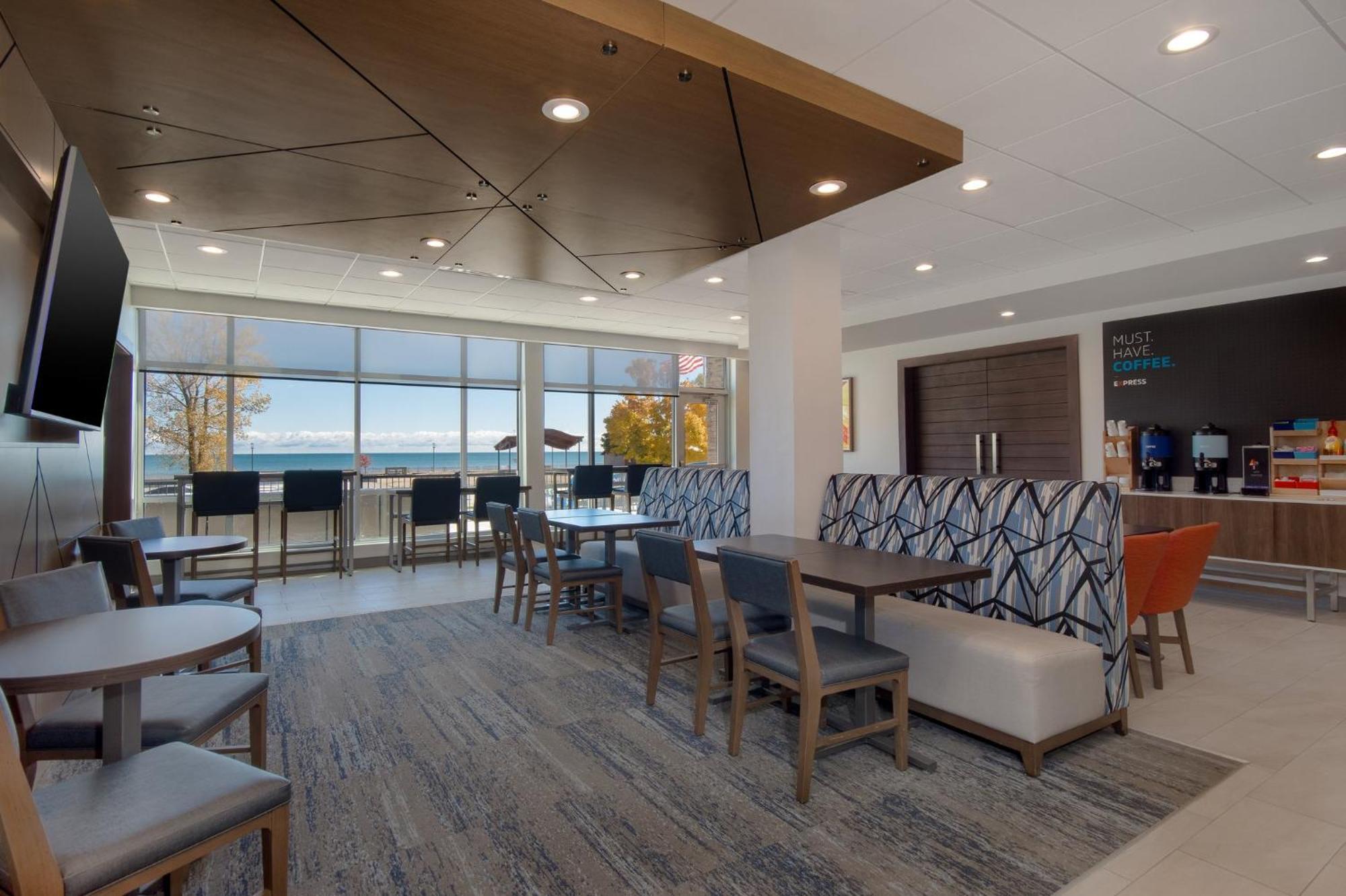 Holiday Inn Express & Suites Oscoda By Ihg Luaran gambar
